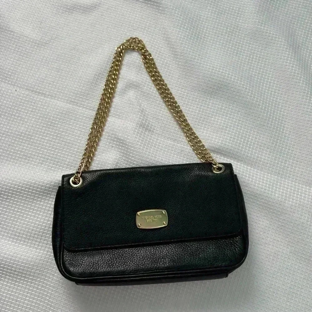Micheal Kors Black and Gold Purse EUC - Picture 3 of 8